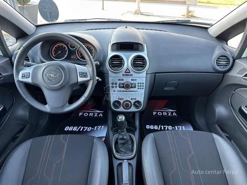 Opel Corsa D 126 000 k m