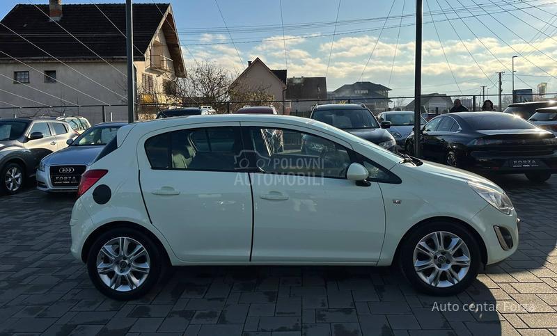 Opel Corsa D 126 000 k m