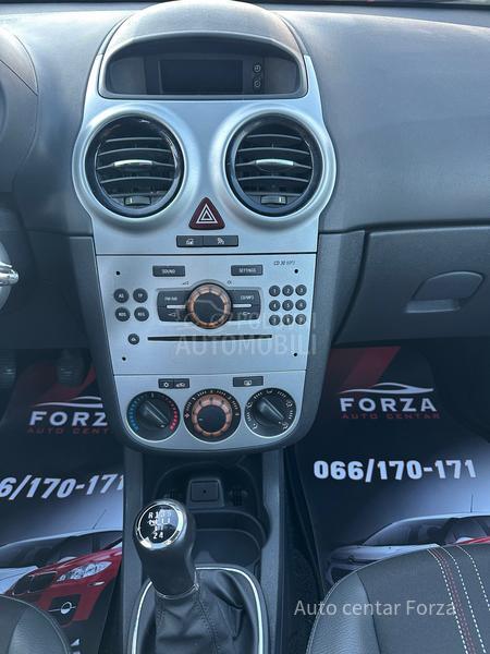Opel Corsa D 126 000 k m