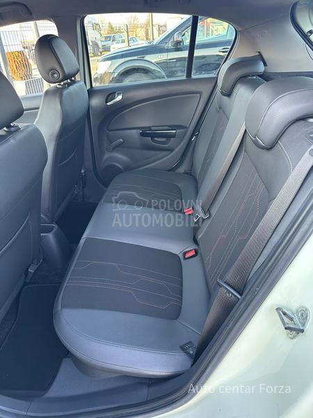 Opel Corsa D 126 000 k m