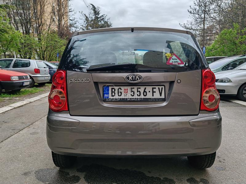 Kia Picanto 1.0