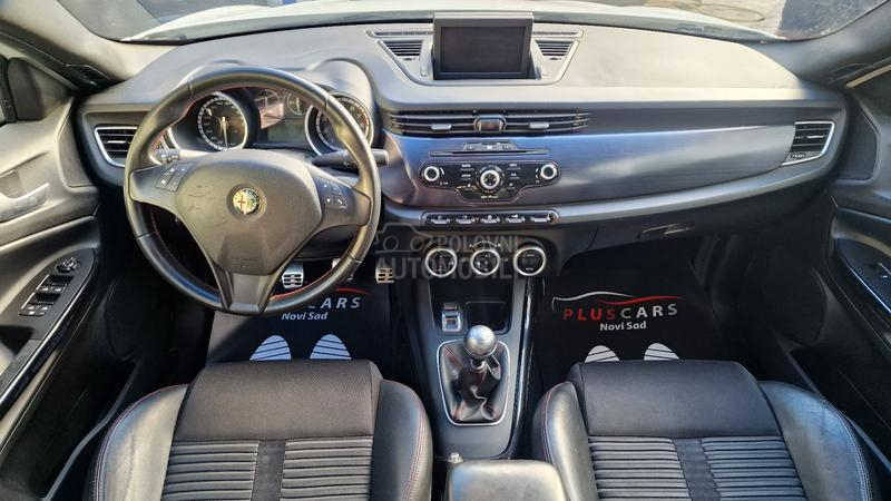 Alfa Romeo Giulietta 1.4       OCUVAN