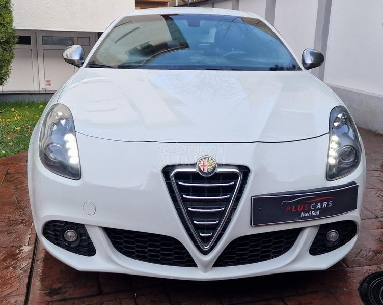Alfa Romeo Giulietta 1.4       OCUVAN