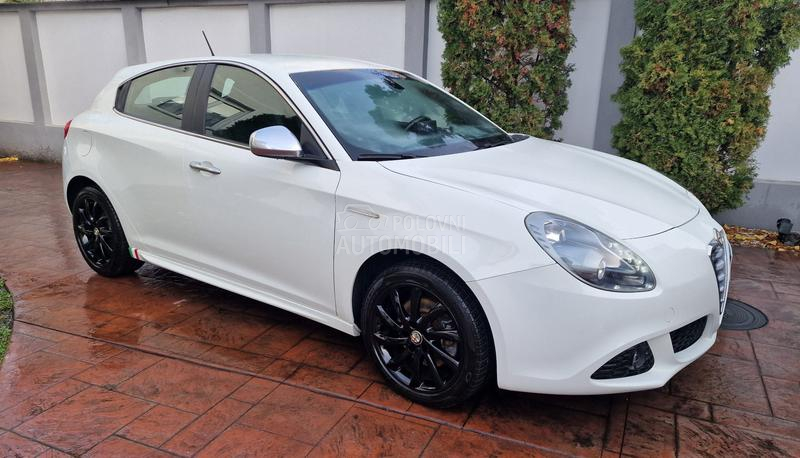 Alfa Romeo Giulietta 1.4       OCUVAN