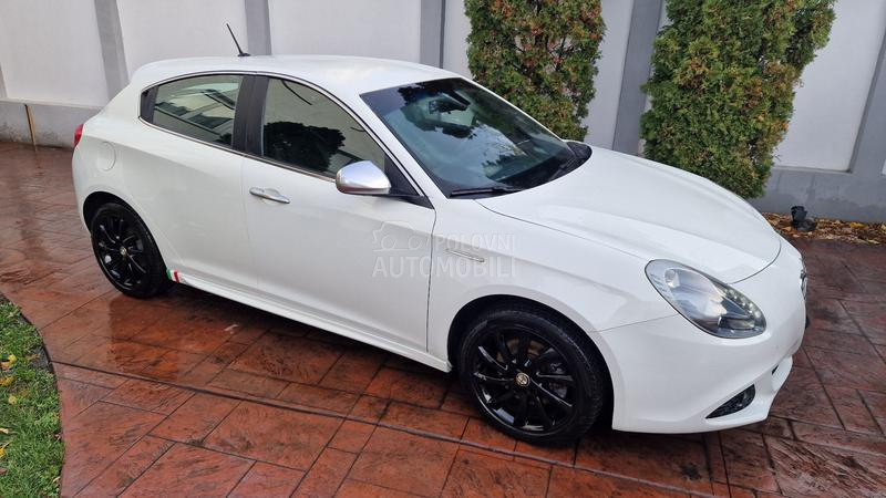 Alfa Romeo Giulietta 1.4       OCUVAN