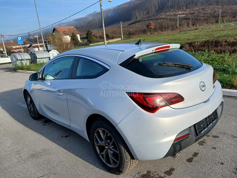 Opel Astra J gtc 180 konja