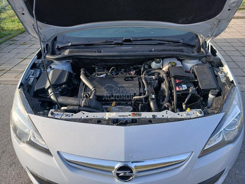 Opel Astra J gtc 180 konja