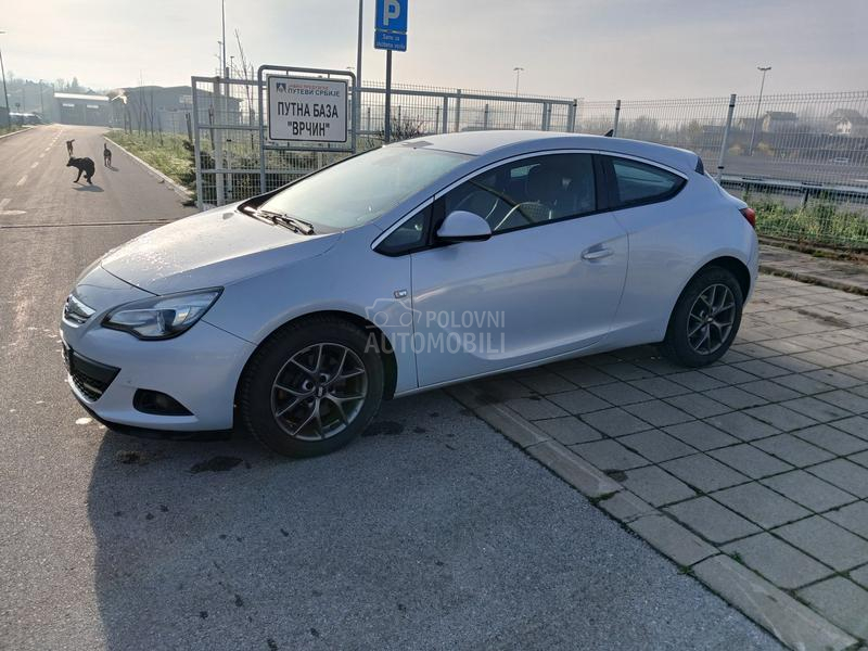 Opel Astra J gtc 180 konja