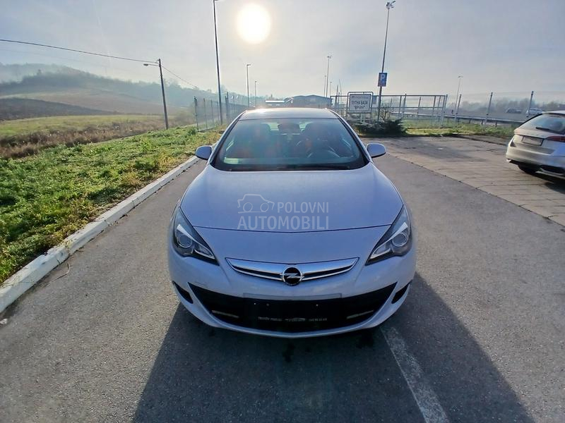 Opel Astra J gtc 180 konja