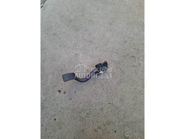 PAPUCICA GASA za Peugeot 206, 206 plus, 207 ... od 2009. do 2014. god.