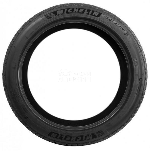 Michelin 245/45 R17 Zimska