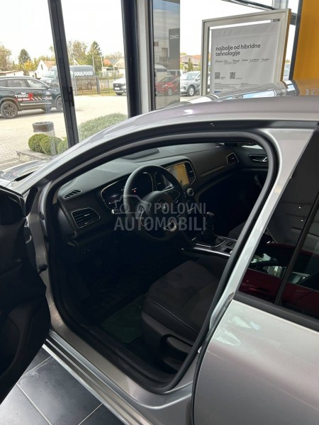 Renault Megane Techno TCe 140