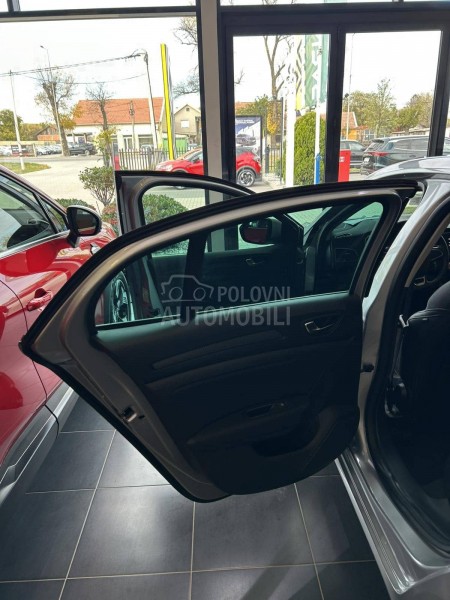 Renault Megane Techno TCe 140