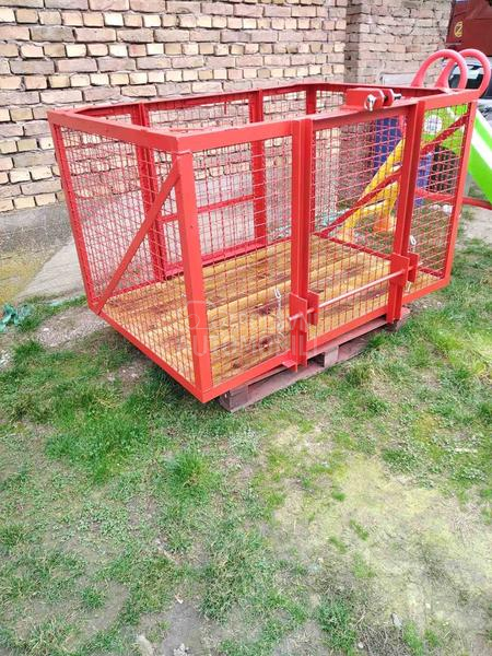 IMT Korpa za Traktor