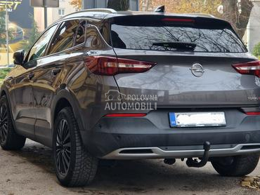 Opel Grandland X INOVATION BUSINESS