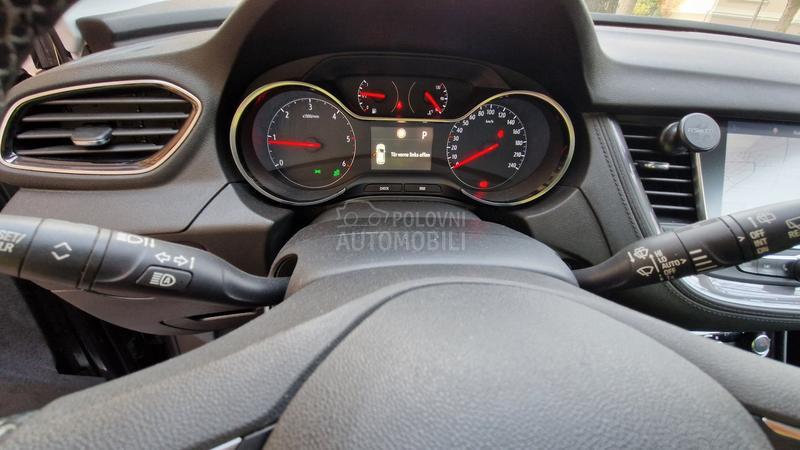 Opel Grandland X INOVATION BUSINESS