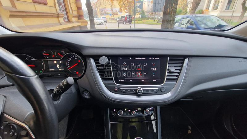 Opel Grandland X INOVATION BUSINESS