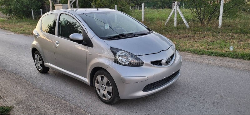 Toyota Aygo OČUVAN
