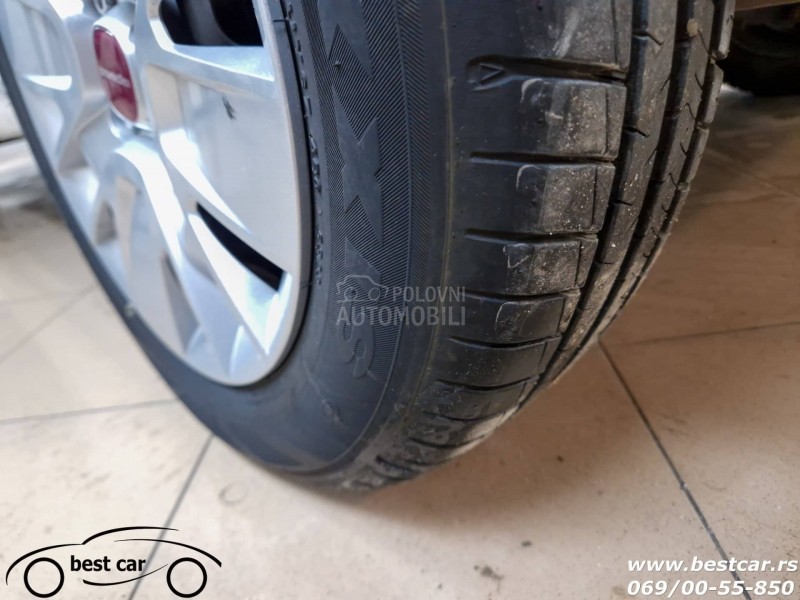 Fiat Panda 1.3 Mjt 4 Sedista N1