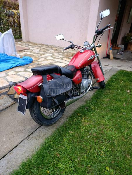 Suzuki Az marauder 125