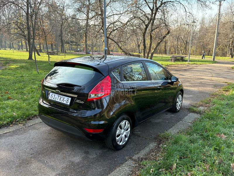 Ford Fiesta 1.6tdci titanium