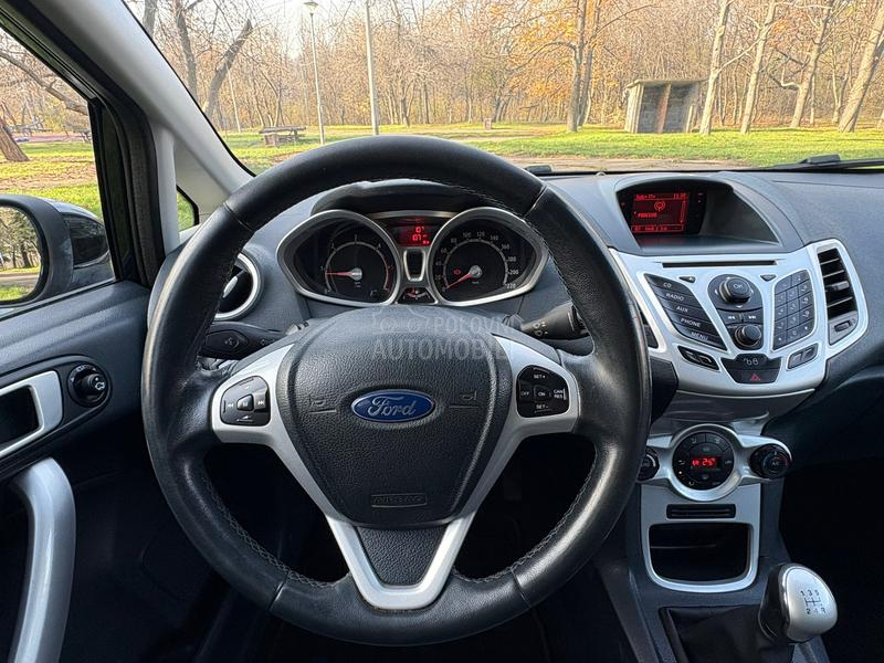 Ford Fiesta 1.6tdci titanium