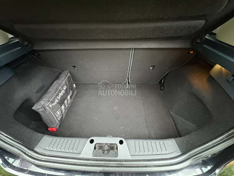 Ford Fiesta 1.6tdci titanium