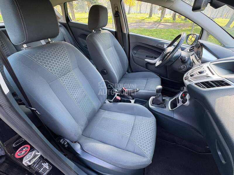 Ford Fiesta 1.6tdci titanium