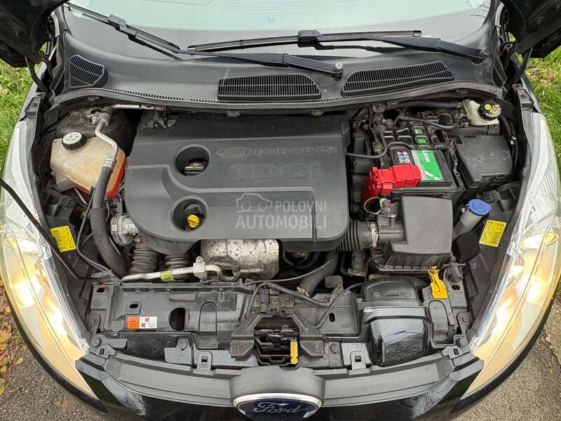 Ford Fiesta 1.6tdci titanium