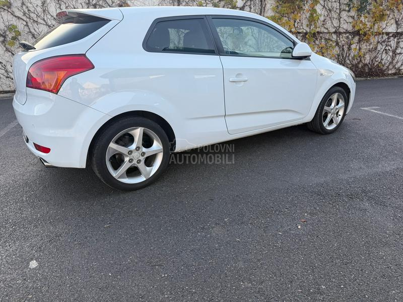 Kia cee`d 