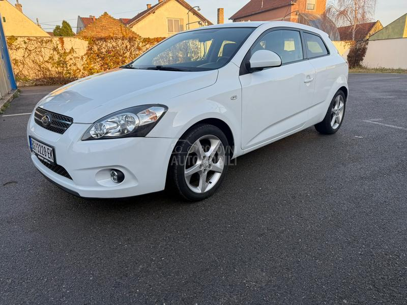 Kia cee`d 