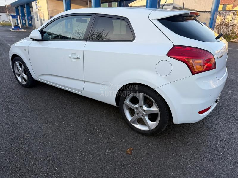 Kia cee`d 