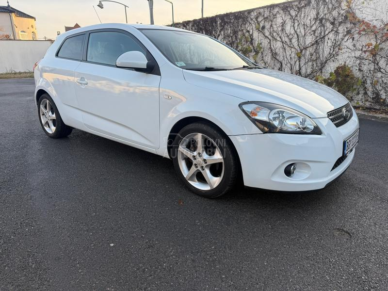 Kia cee`d 