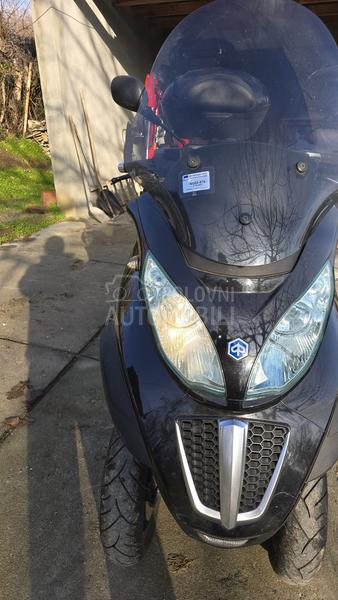 Piaggio mp3 , B kategorija