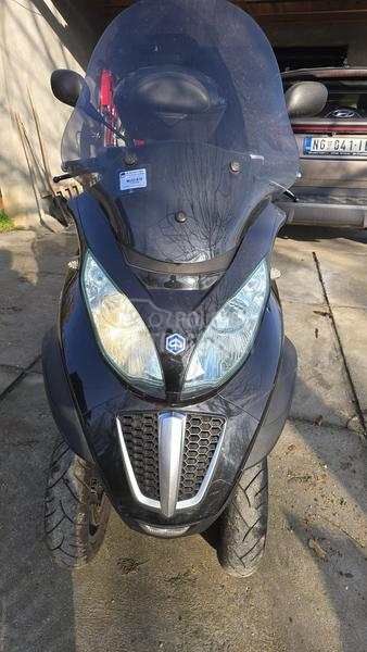 Piaggio mp3 , B kategorija