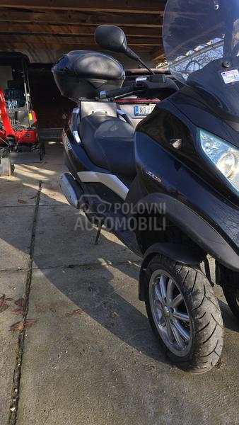 Piaggio mp3 , B kategorija