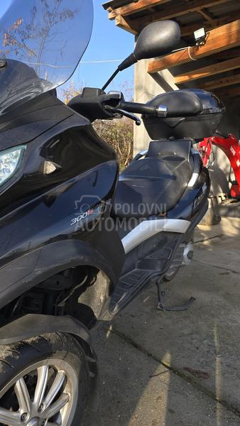 Piaggio mp3 , B kategorija