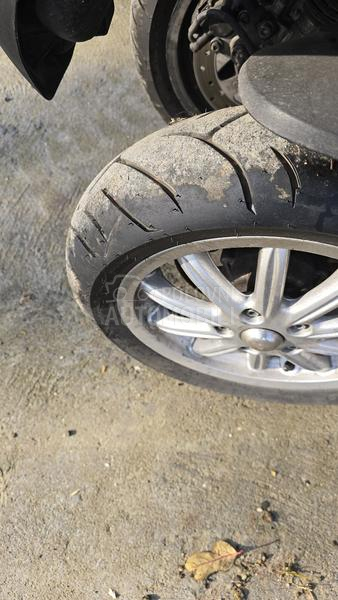 Piaggio mp3 , B kategorija