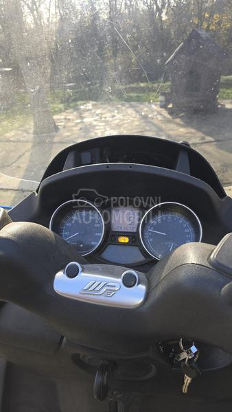 Piaggio mp3 , B kategorija