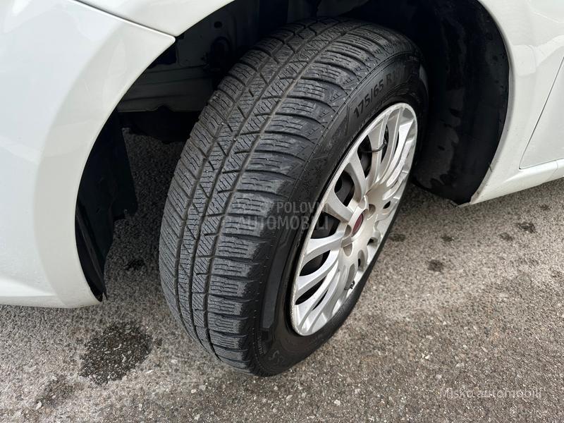 Fiat Grande Punto 1.2 i CH