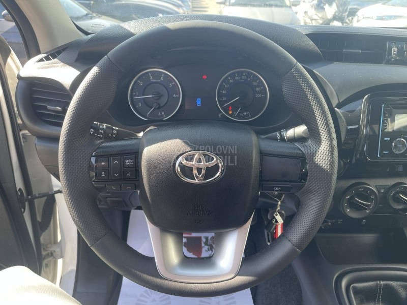 Toyota Hilux 2.4 D4D