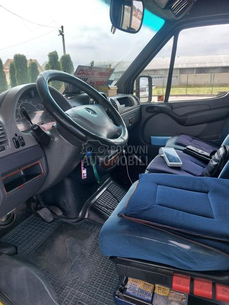 Mercedes Benz 313 cdi sa 18 sed