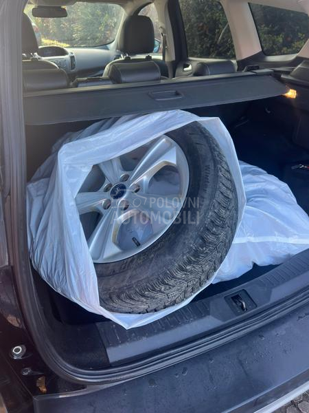 Ford Kuga 2.0 4x4 TITANIUM