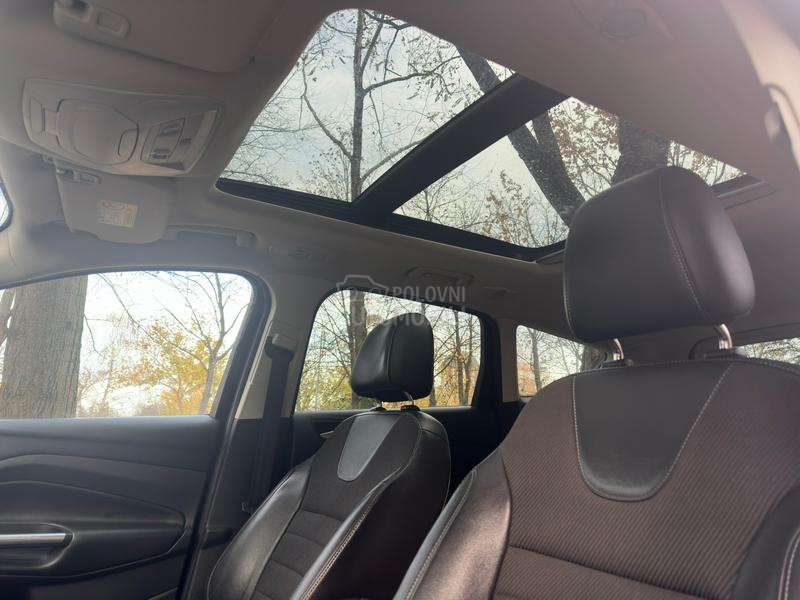 Ford Kuga 2.0 4x4 TITANIUM