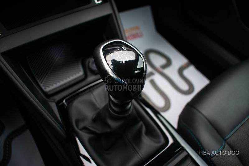 Citroen C4 1.2 HEAD UP LED