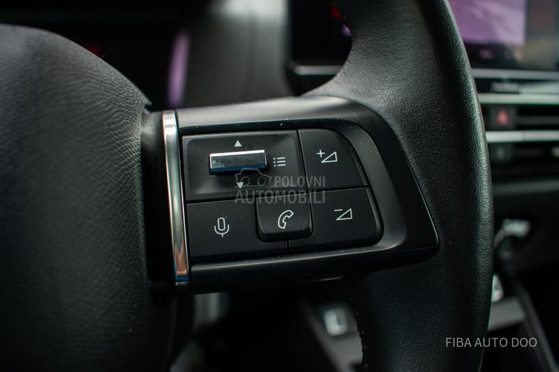 Citroen C4 1.2 HEAD UP LED