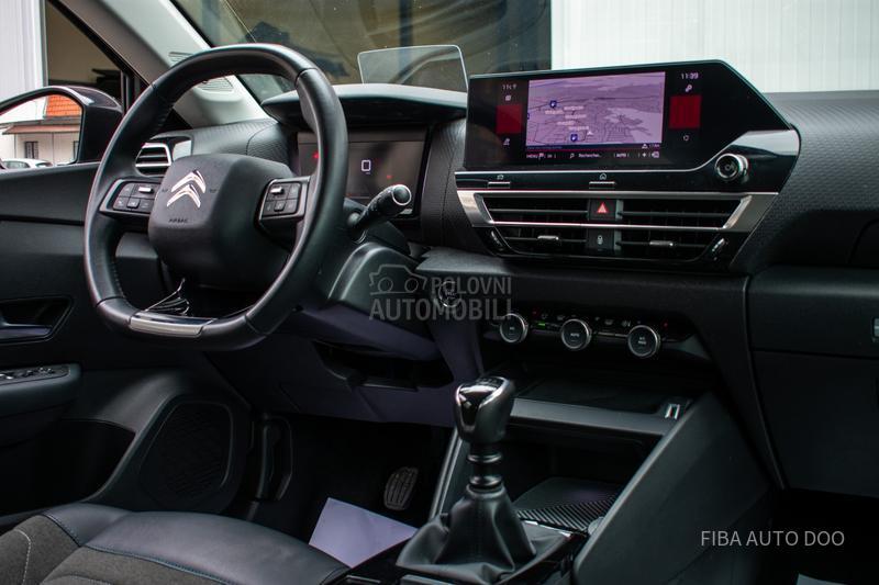 Citroen C4 1.2 HEAD UP LED