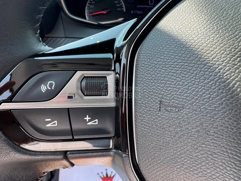 Peugeot 208 1.2 B N1