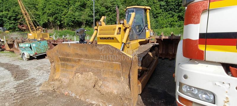 Komatsu D 65