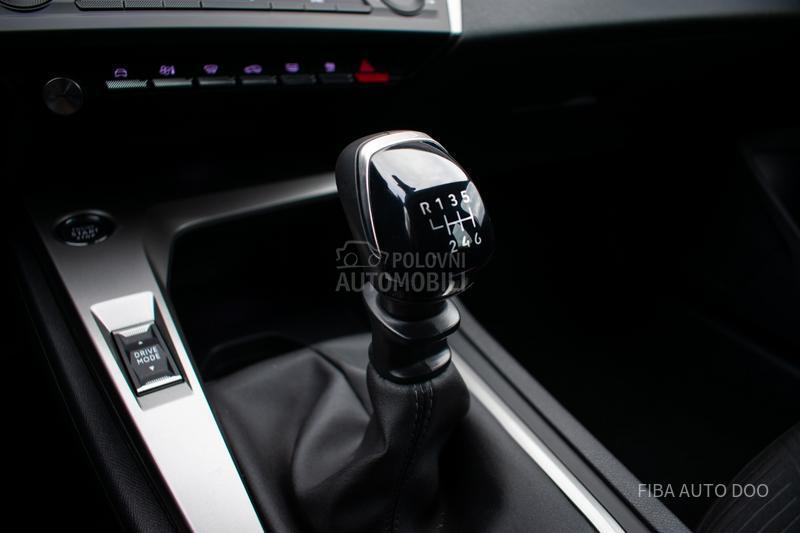 Peugeot 308 1.2 Sport Mode